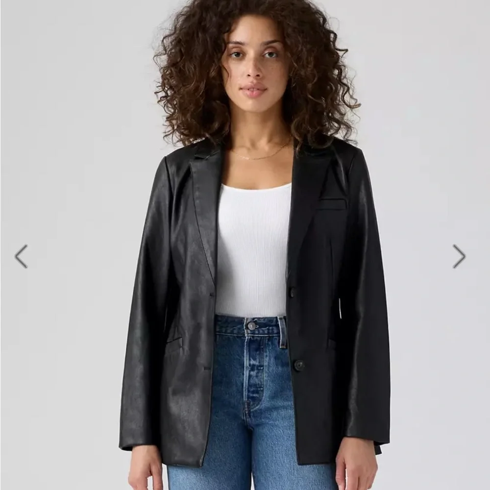 Levi’s Faux leather single breasted blazer with button closure and center Sz XXL - Picture 2 of 6